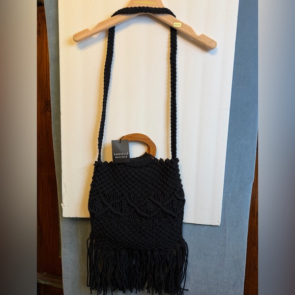 Danielle Nicole Black Crochet Crossbody Bag - Picture 7 of 7